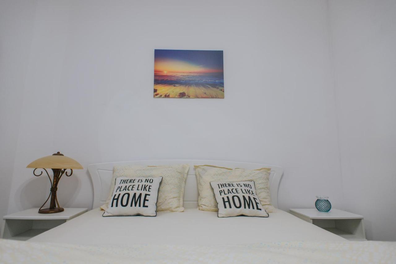 Noo'Vo Central Apartaments Oradea Luaran gambar